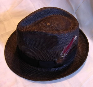110511hat2