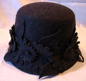 110921hat3