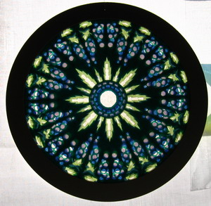 110926rosewindowglape2